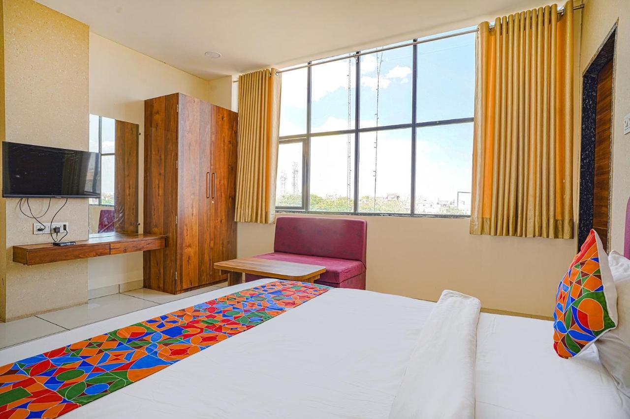 Fabhotel Sukh Vilas Indore Eksteriør billede