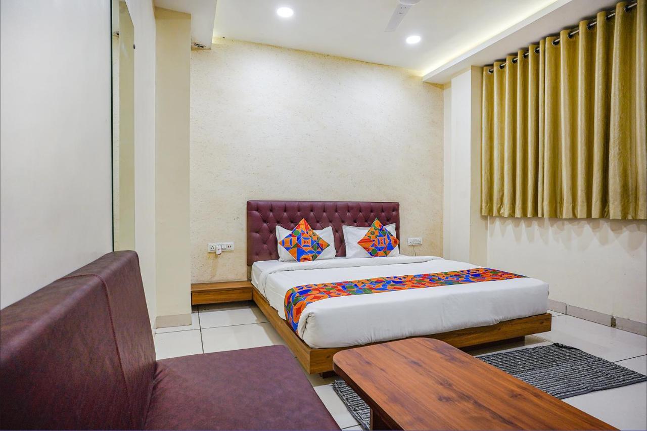 Fabhotel Sukh Vilas Indore Eksteriør billede