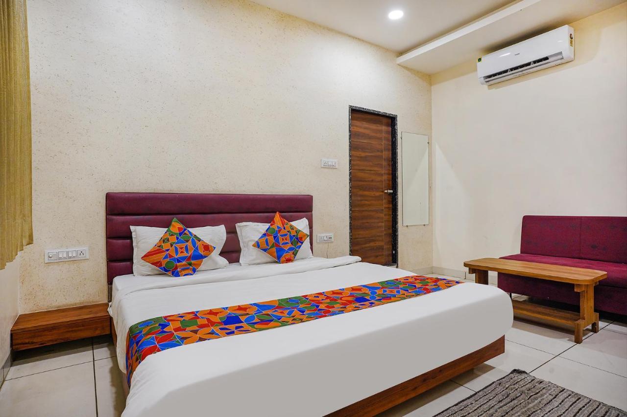 Fabhotel Sukh Vilas Indore Eksteriør billede
